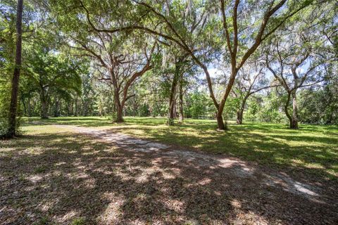 Tiny photo for 4850 SE 11th Avenue, Ocala, FL 34480 (MLS # OM677365)