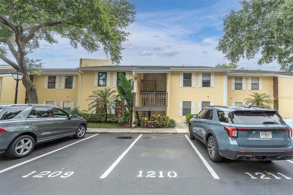 Photo of 3001 58th Avenue S #1211, St Petersburg, FL 33712 (MLS # TB8507784)