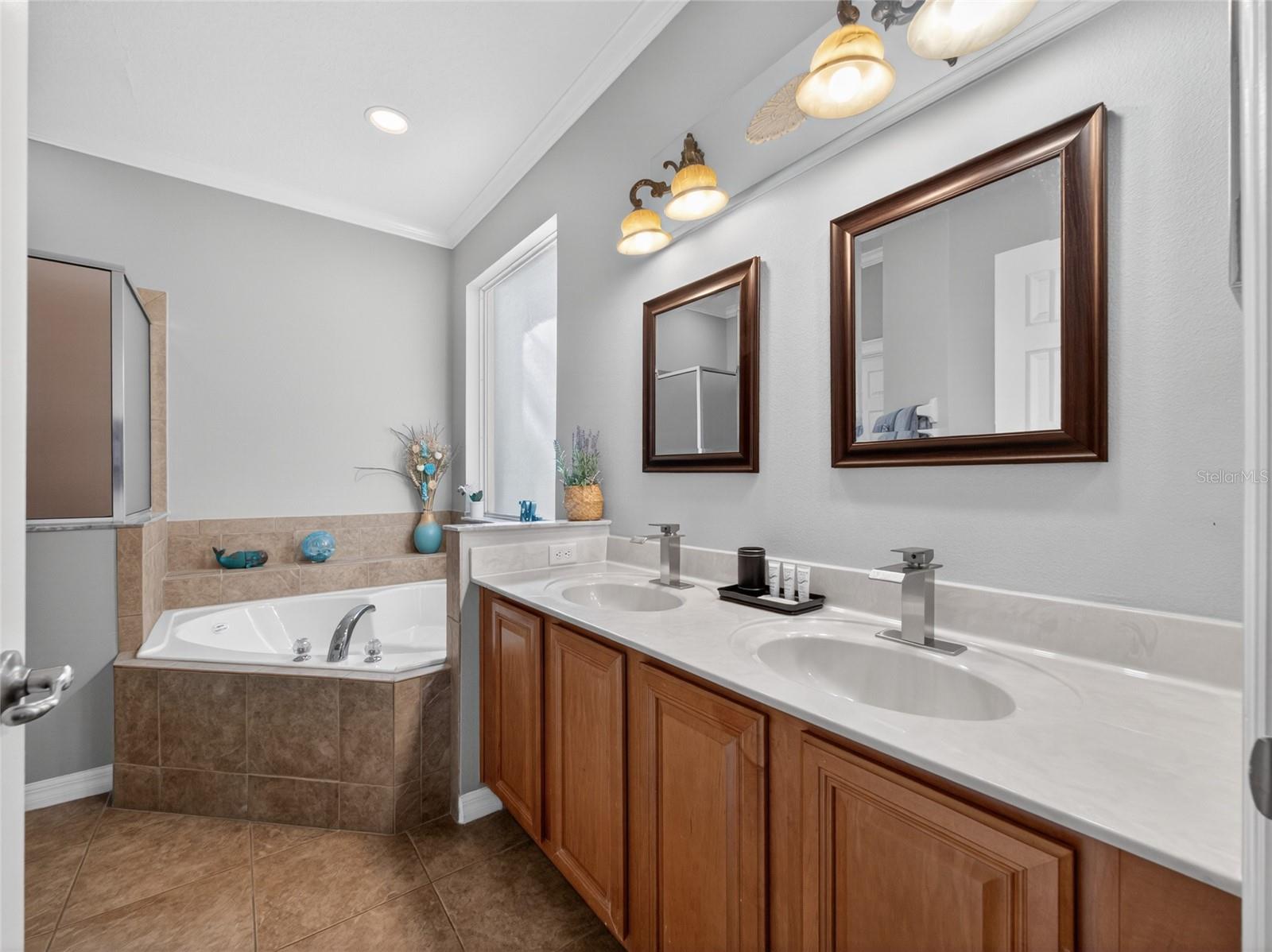 SOLANA - Residential