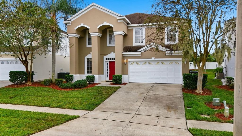 Photo of 8006 King Palm Circle, Kissimmee, FL 34747 (MLS # O6355335)