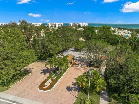 A home in LONGBOAT KEY