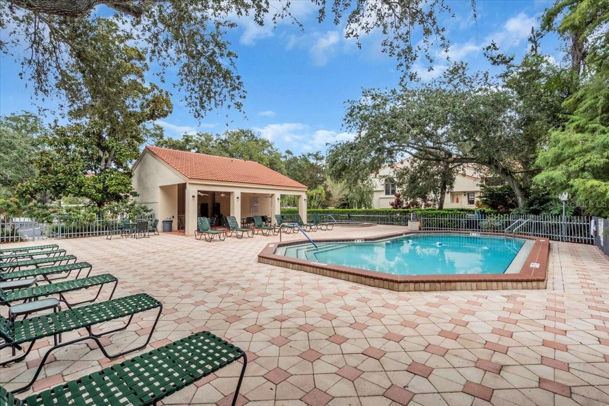 LOS PRADOS CONDO - Residential