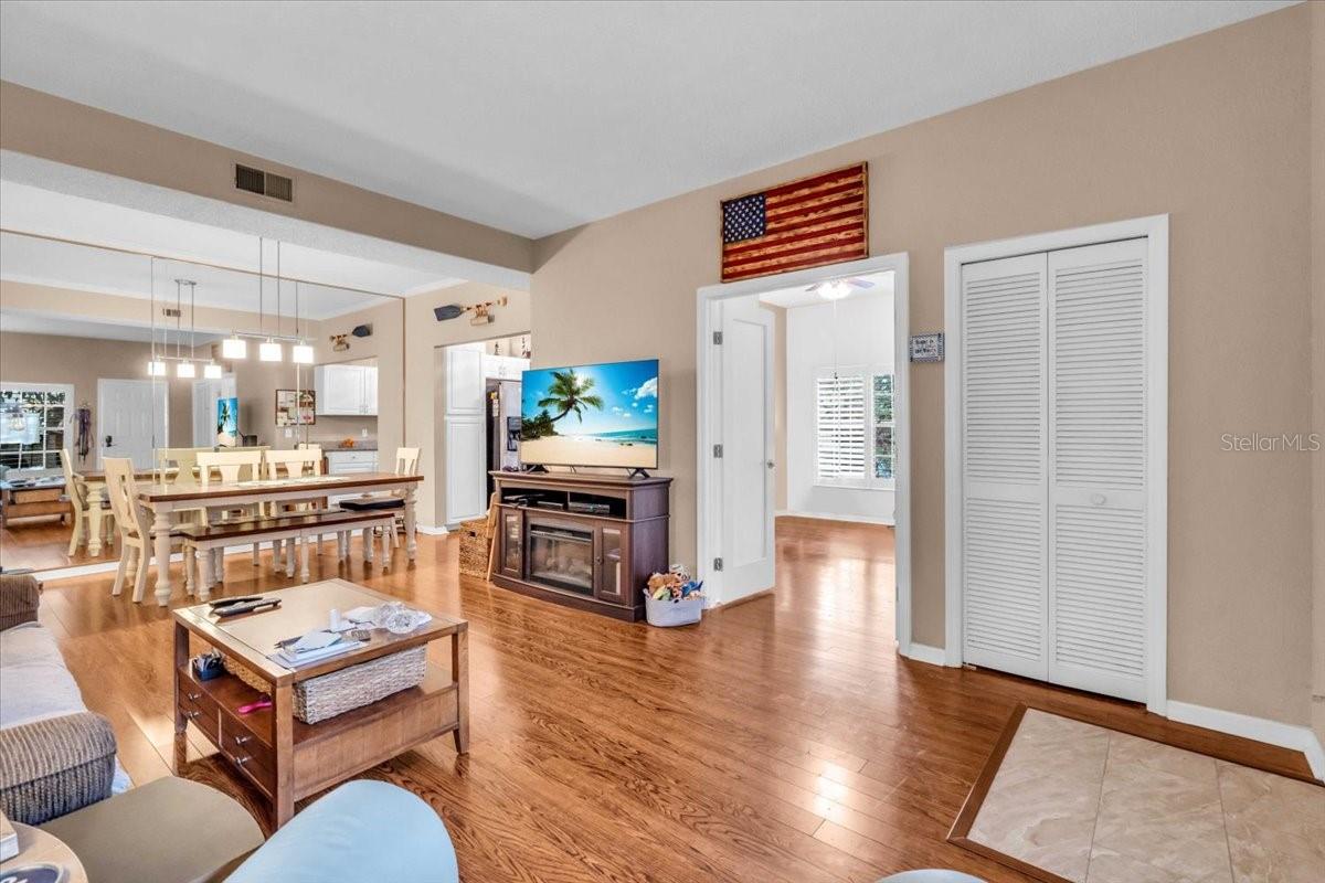 LOS PRADOS CONDO - Residential
