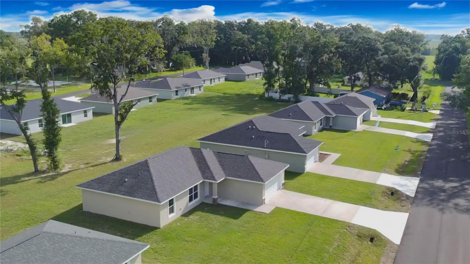 DUNNELLON OAKS - Residential