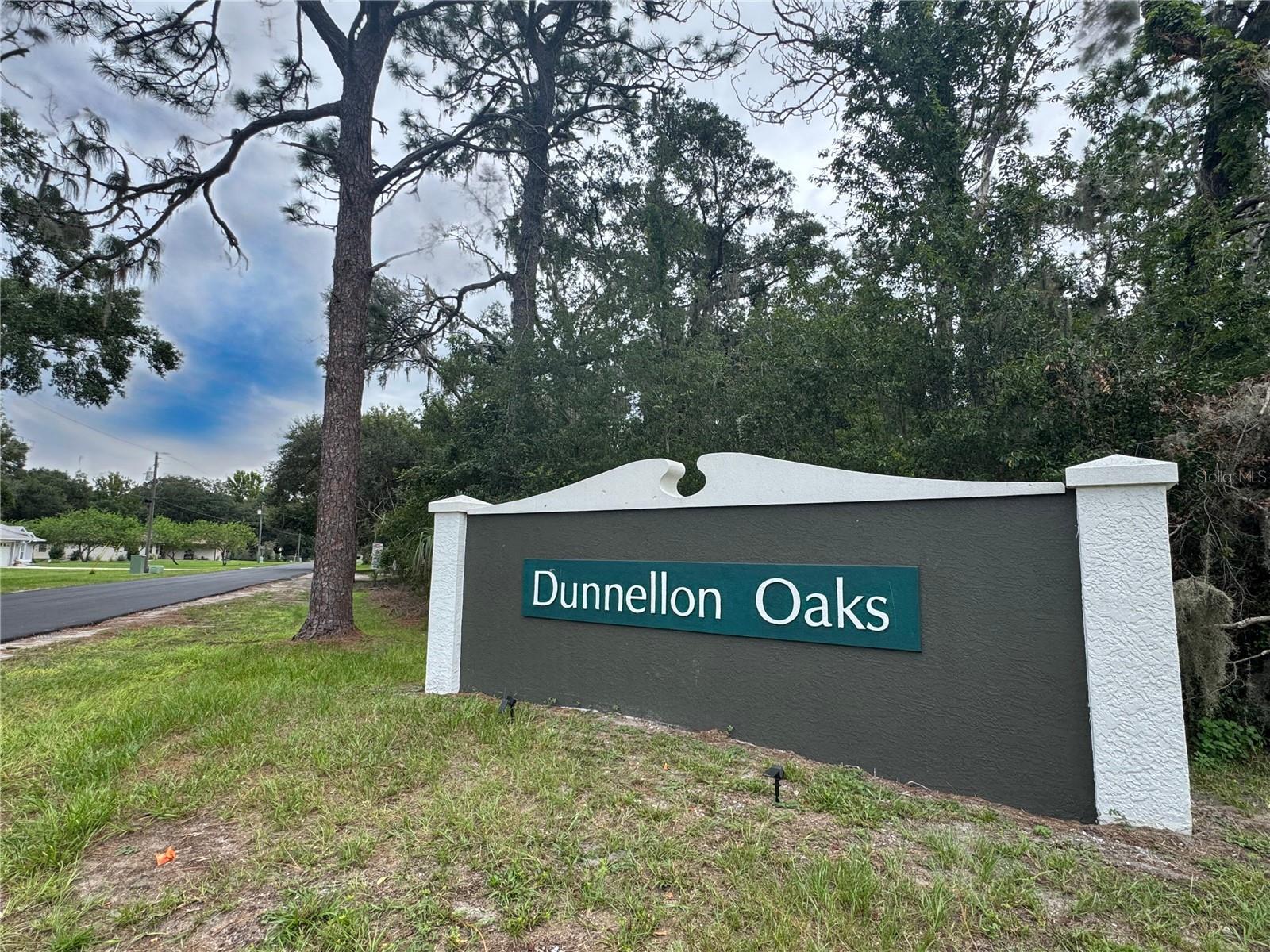DUNNELLON OAKS - Residential