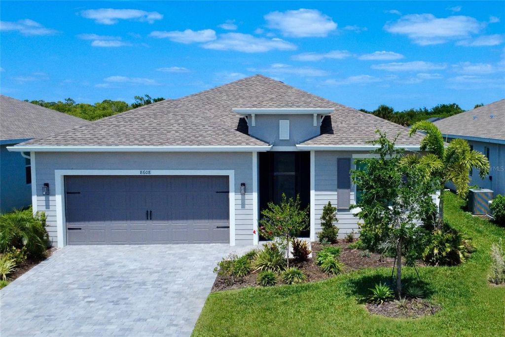 Photo of 8608 Saint Kitts Circle, Englewood, FL 34224 (MLS # N6143913)