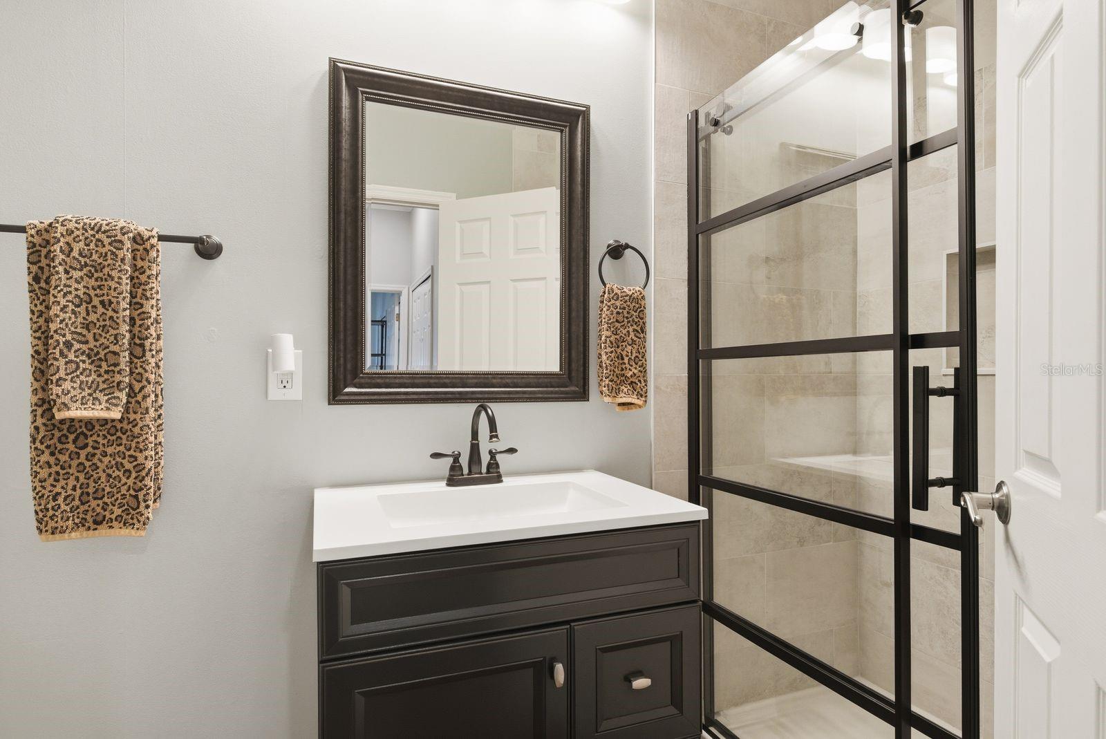 HILLCREST ESTATES 1ST ADD PT REP - Residential