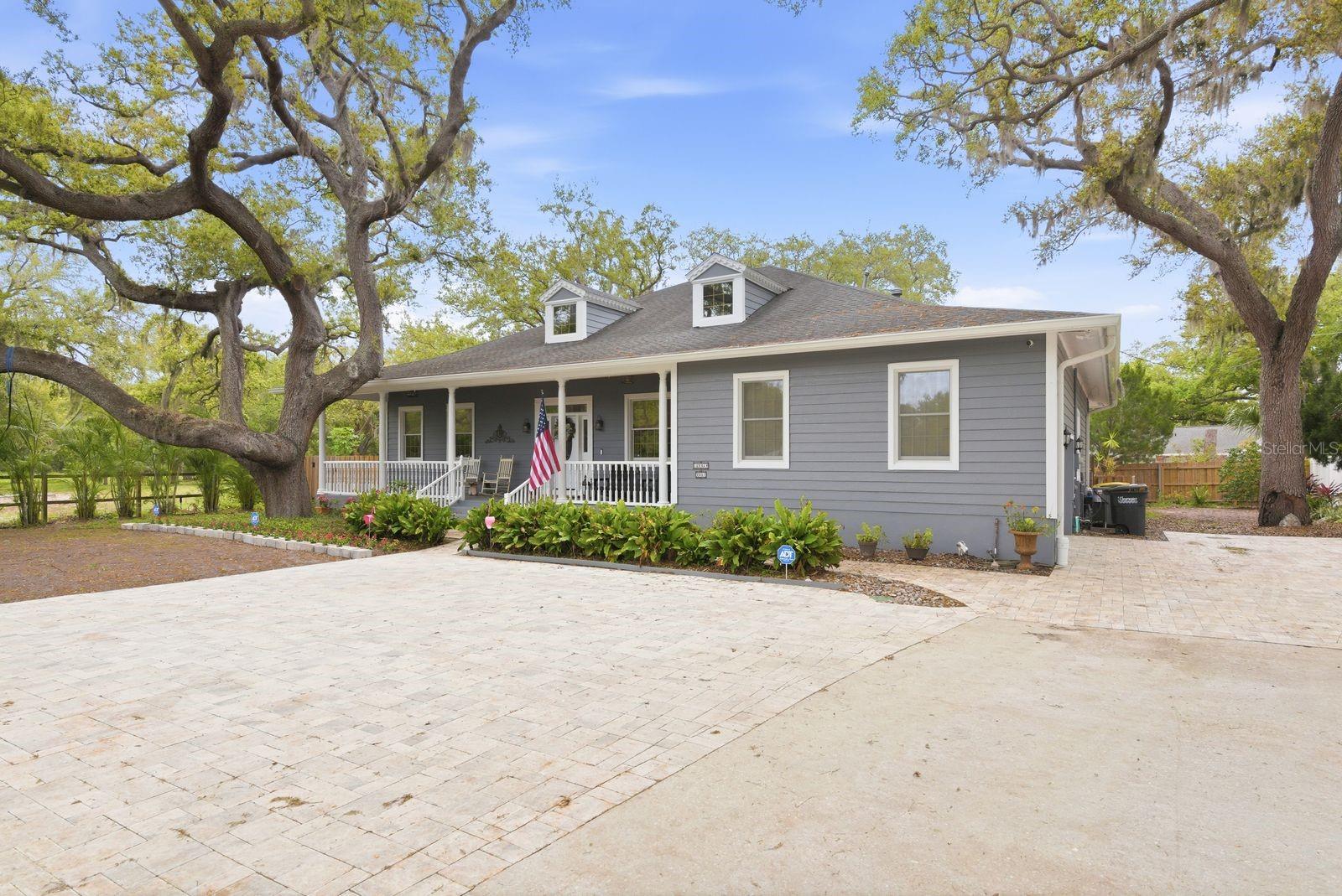 2351 NE COACHMAN ROAD