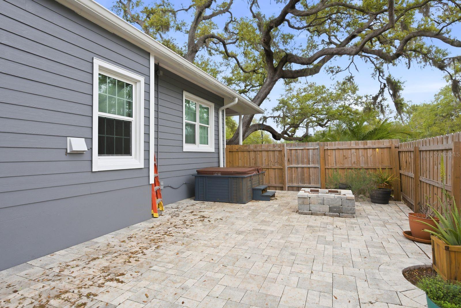 HILLCREST ESTATES 1ST ADD PT REP - Residential