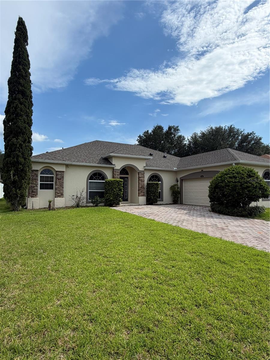 Photo of 4916 Cape Hatteras Drive, Clermont, FL 34714 (MLS # G5114025)