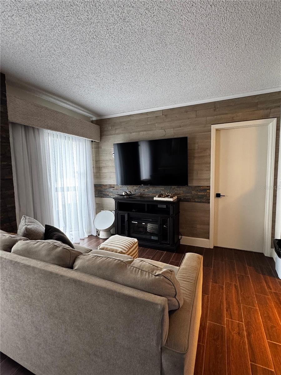ENCLAVE AT ORLANDO PH 02 - Residential