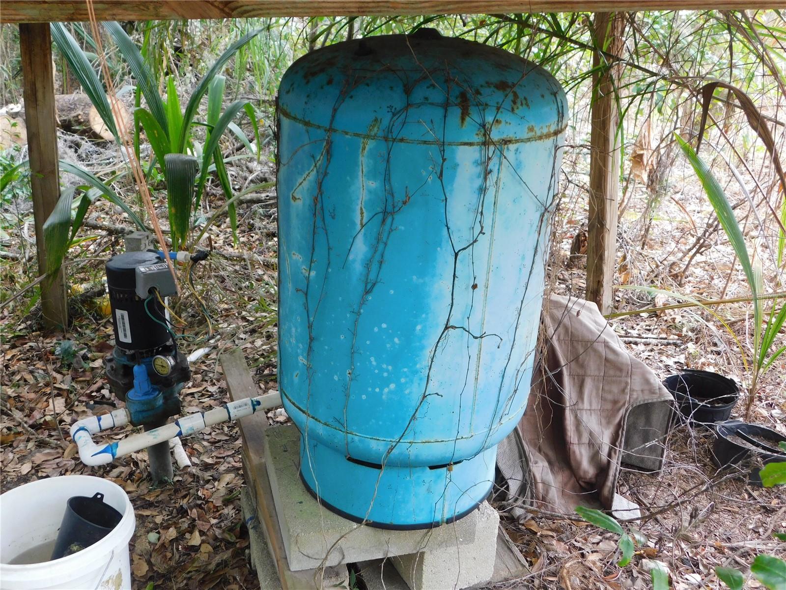 SHERWOOD FOREST - Residential