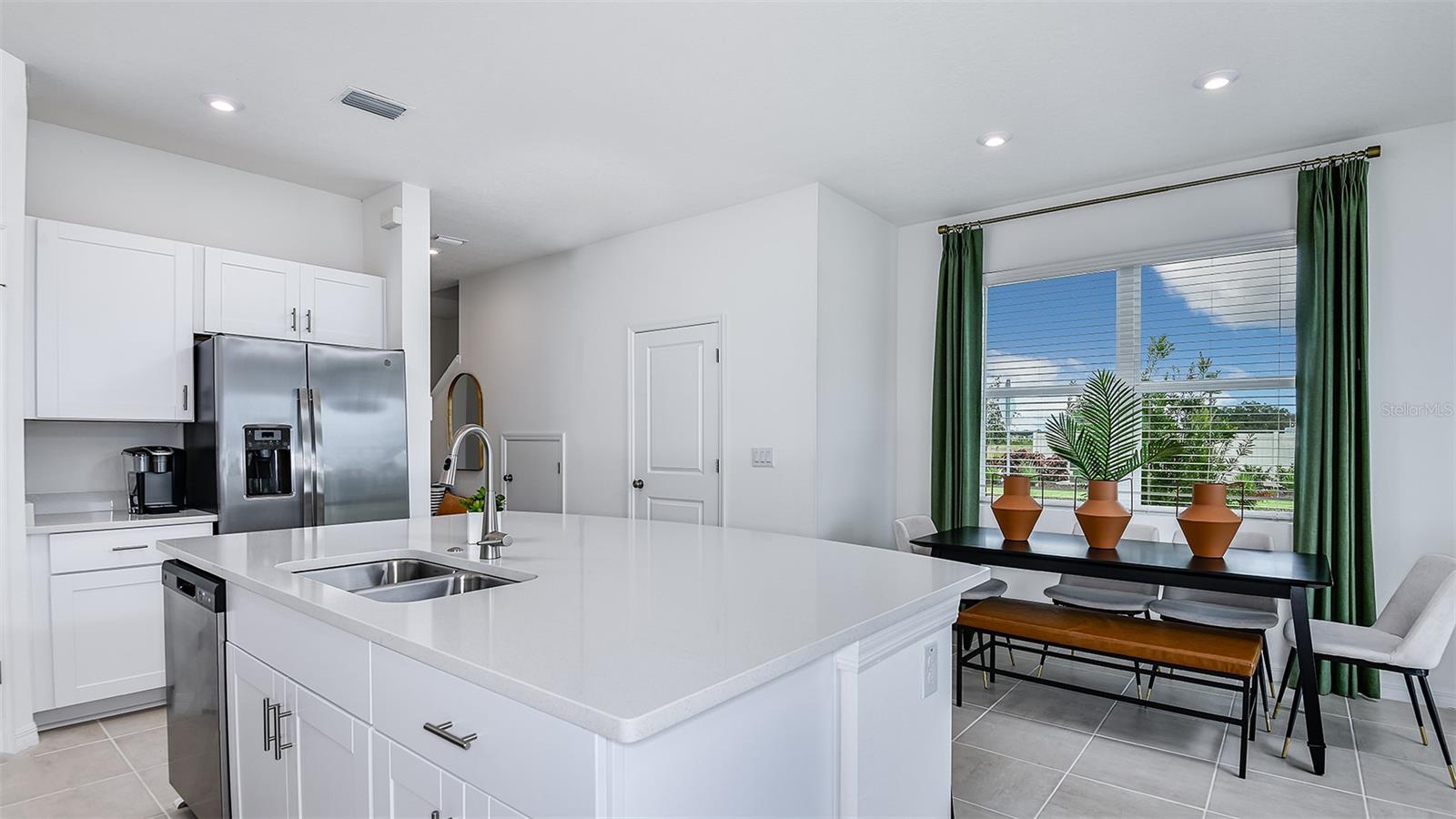 WATERSTONE - Residential