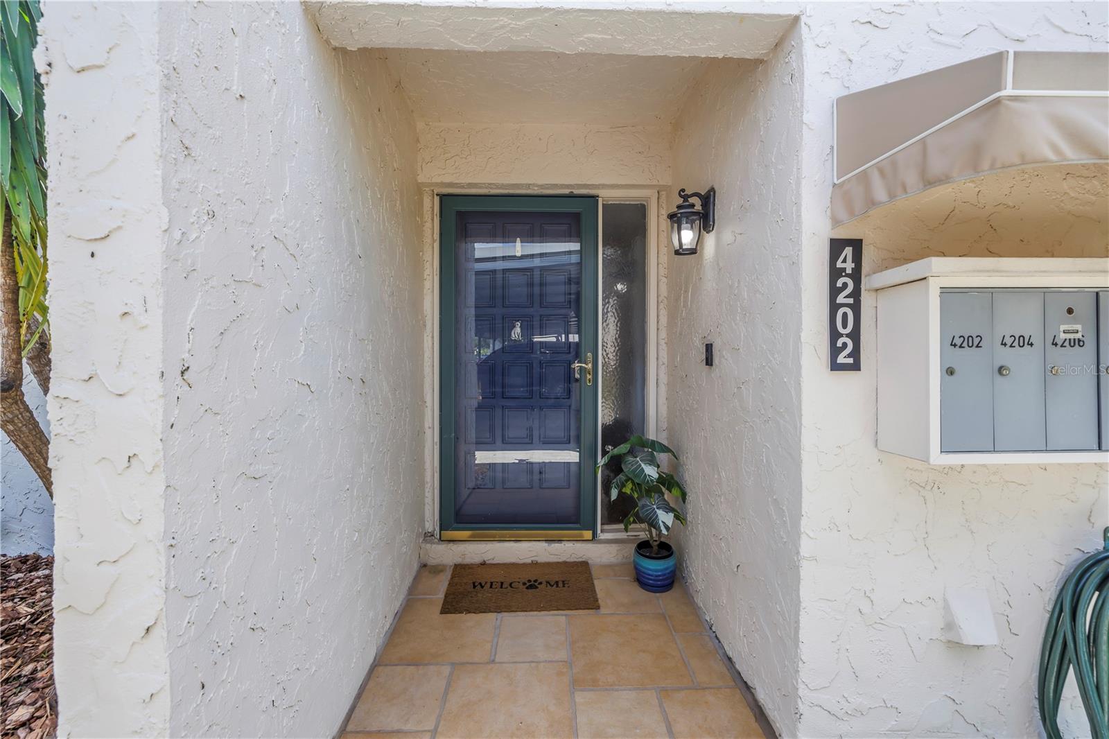 4202 HARBOR HOUSE DRIVE 24