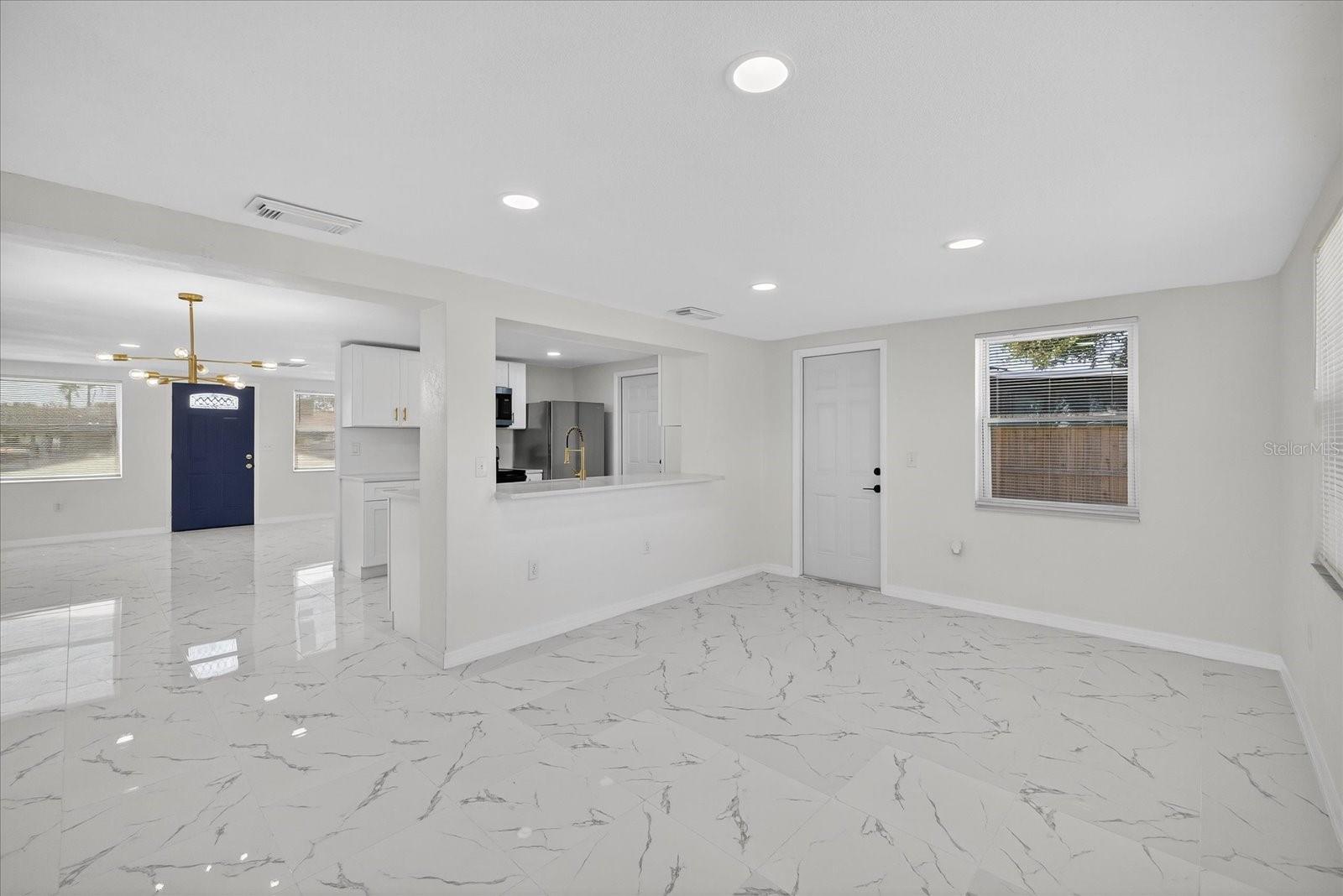 GULF HIGHLANDS - Residential