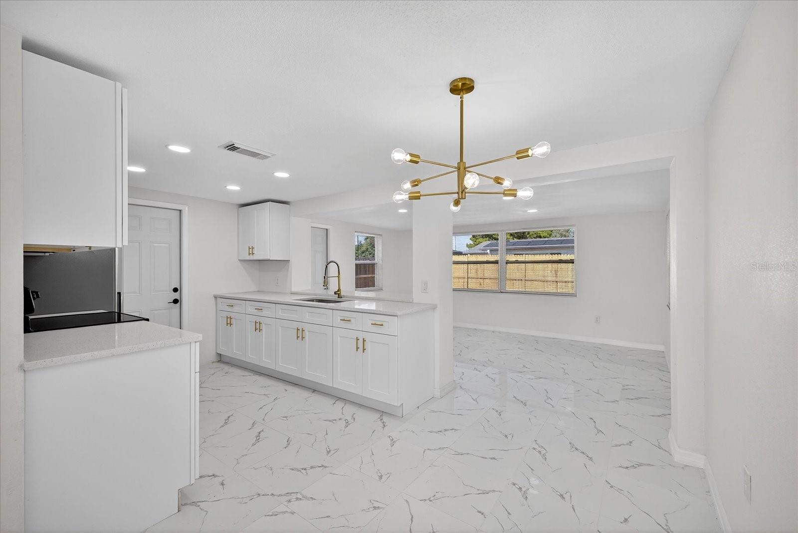 GULF HIGHLANDS - Residential