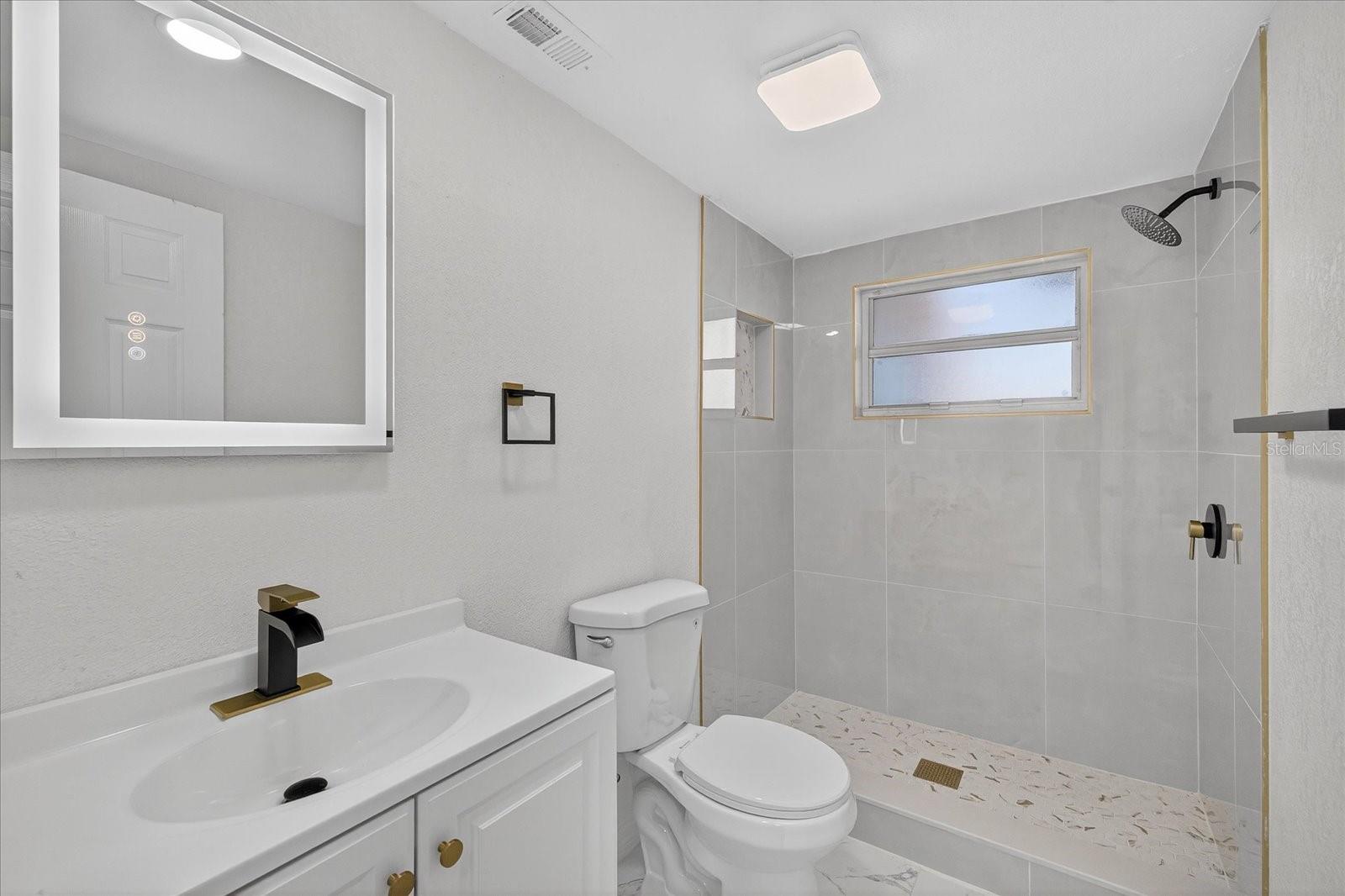 GULF HIGHLANDS - Residential