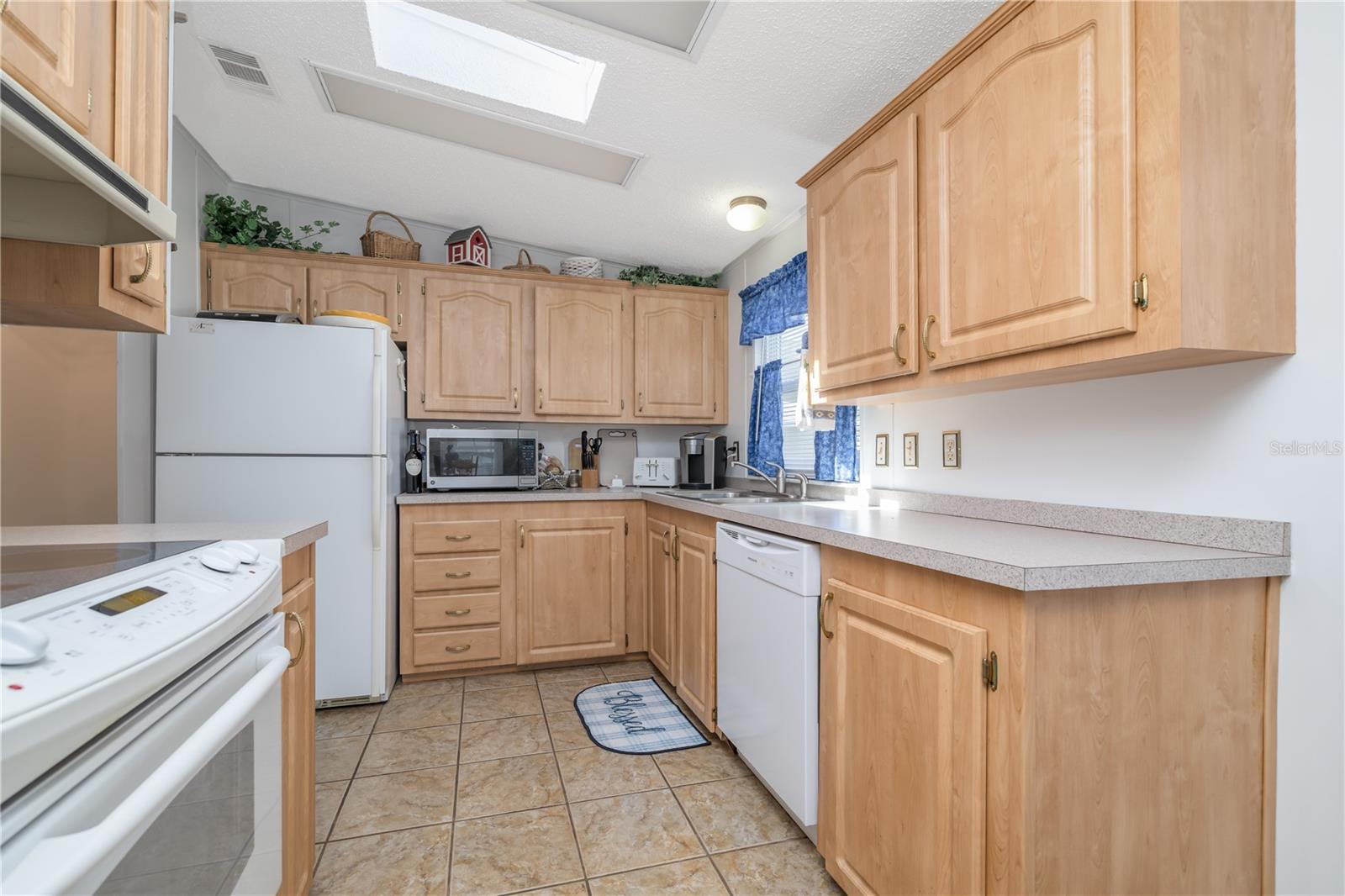 EDGEWATER LANDING PH 02 - Residential