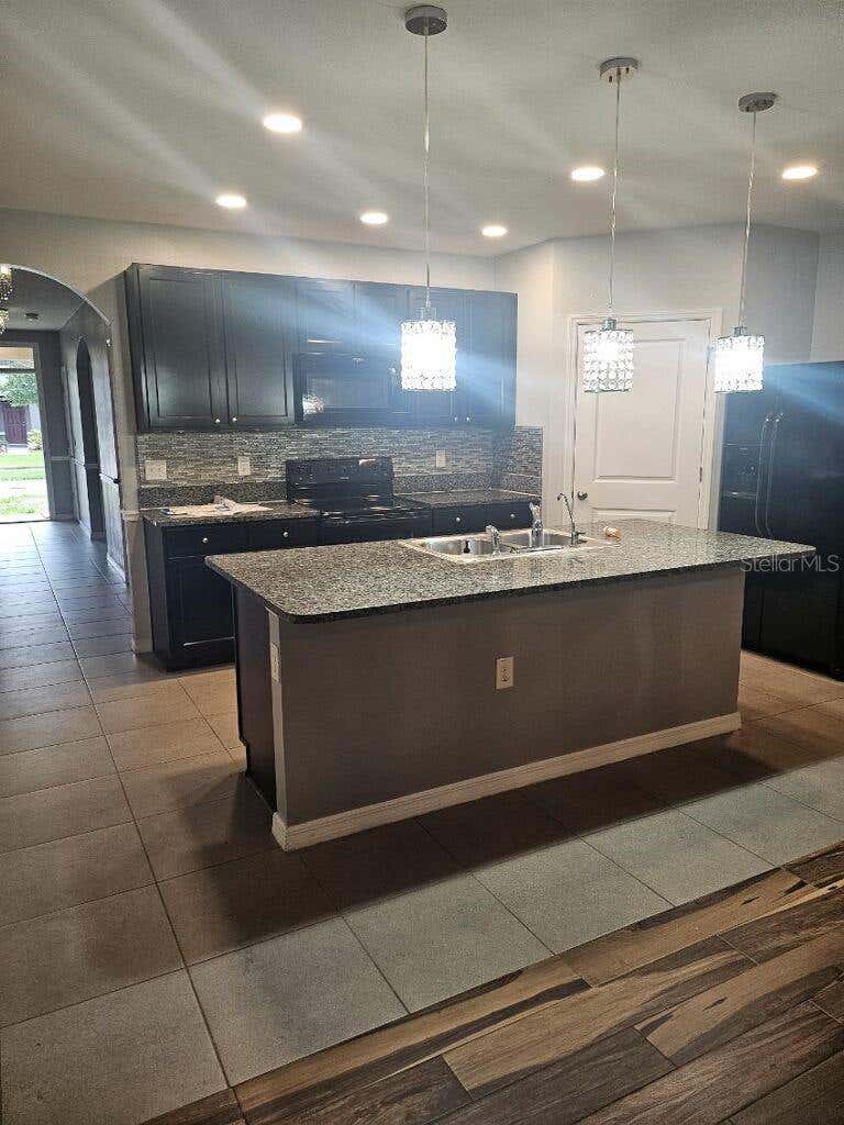 Photo of 10662 Park Meadowbrooke Drive, Riverview, FL 33578 (MLS # TB8519745)