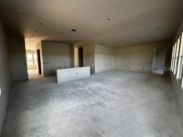 422 JUNONIA BLVD