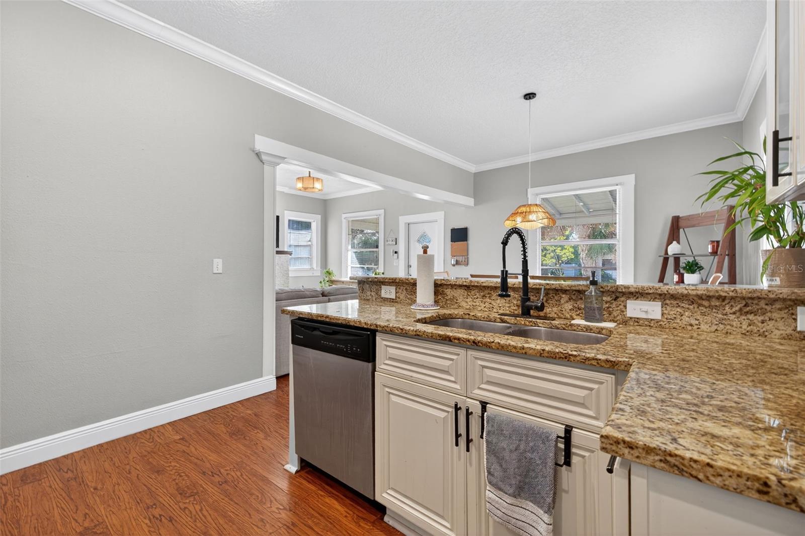 IDLEWILD ON THE HILLSBOROUGH - Residential Lease