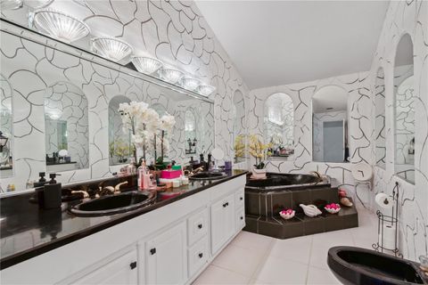 Tiny photo for 4450 SE 216th Avenue, Morriston, FL 32668 (MLS # OM698007)