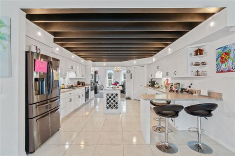 Tiny photo for 4450 SE 216th Avenue, Morriston, FL 32668 (MLS # OM698007)