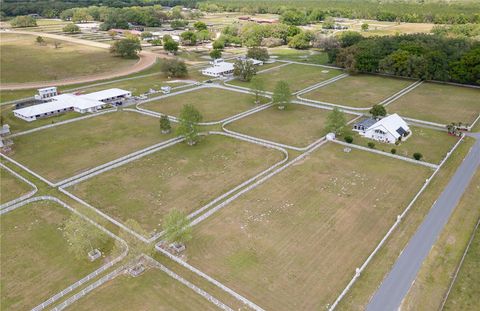 Tiny photo for 4450 SE 216th Avenue, Morriston, FL 32668 (MLS # OM698007)