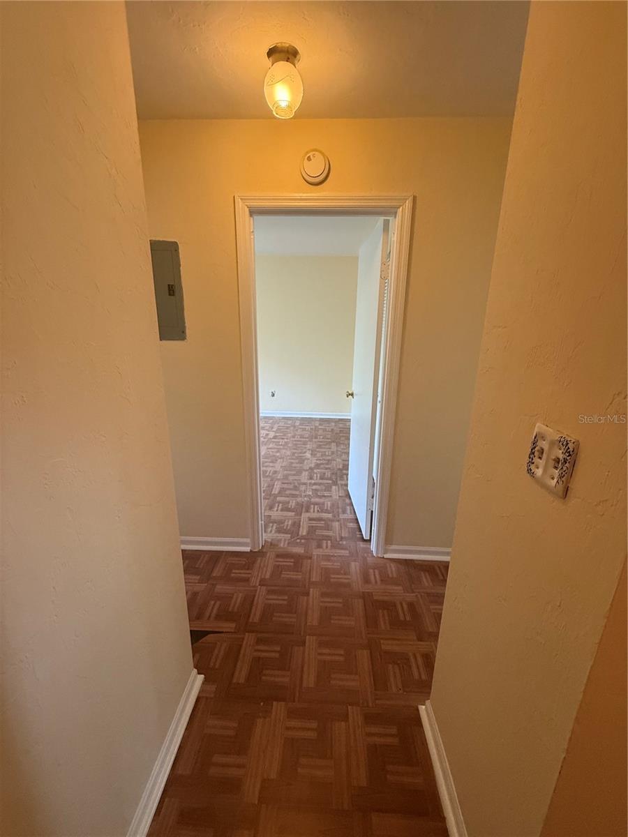 2102 69TH DRIVE