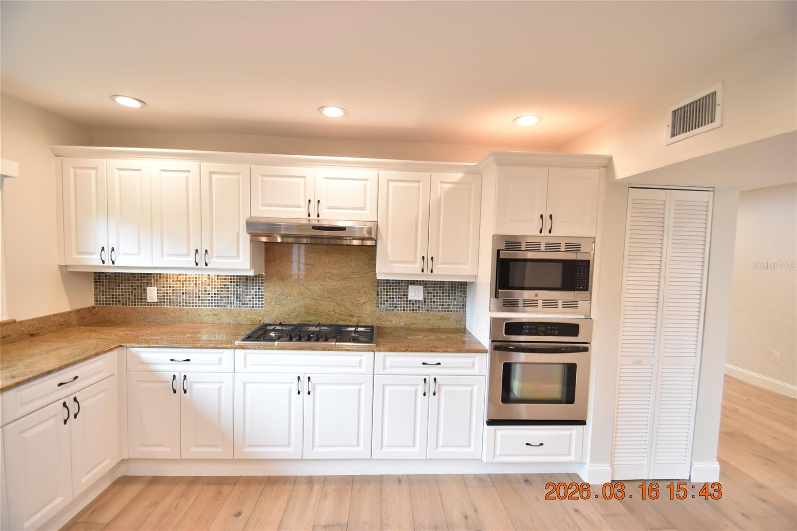 BYARS THOMPSON ADD DAVIS - Residential Lease