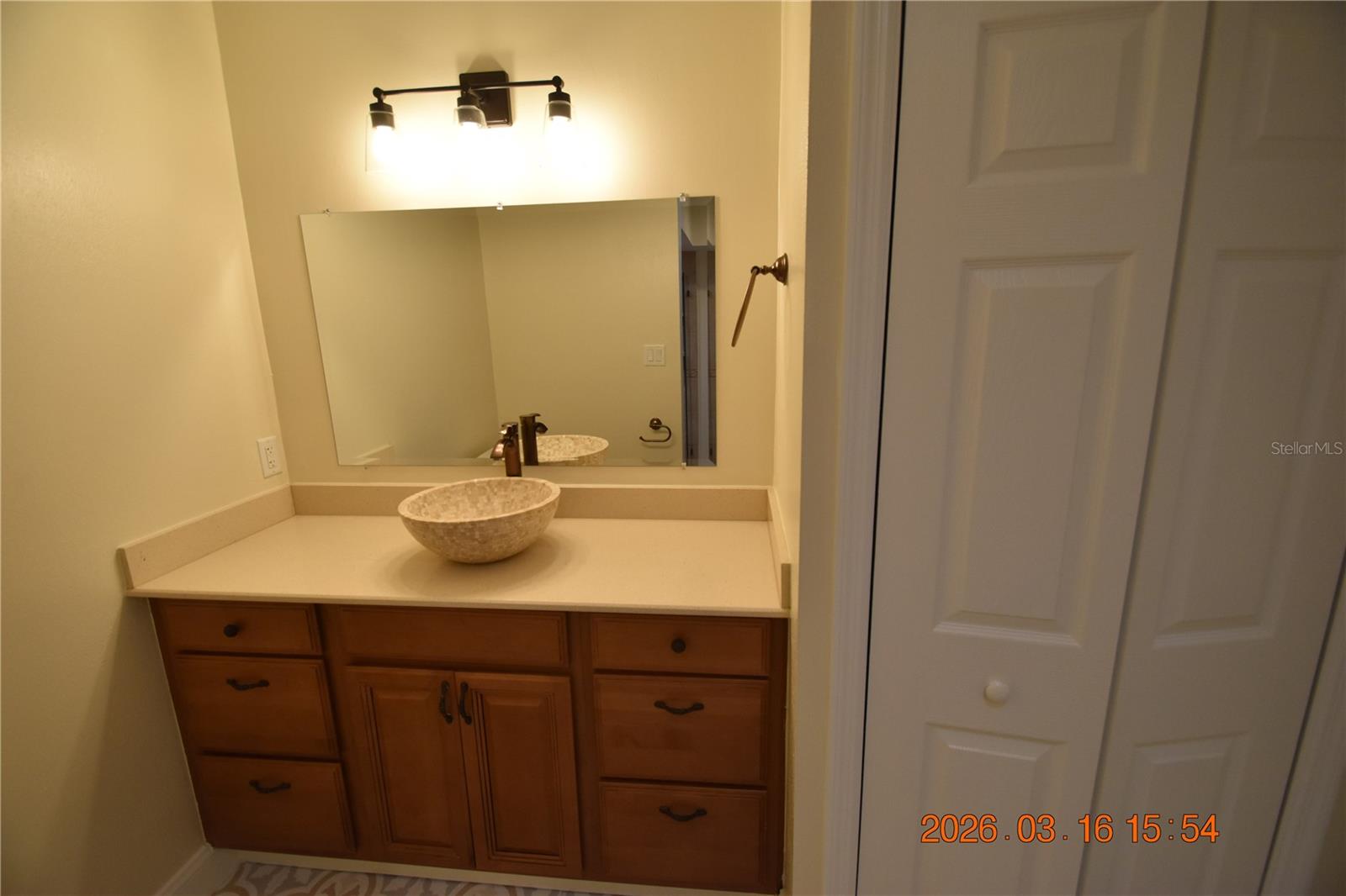 BYARS THOMPSON ADD DAVIS - Residential Lease