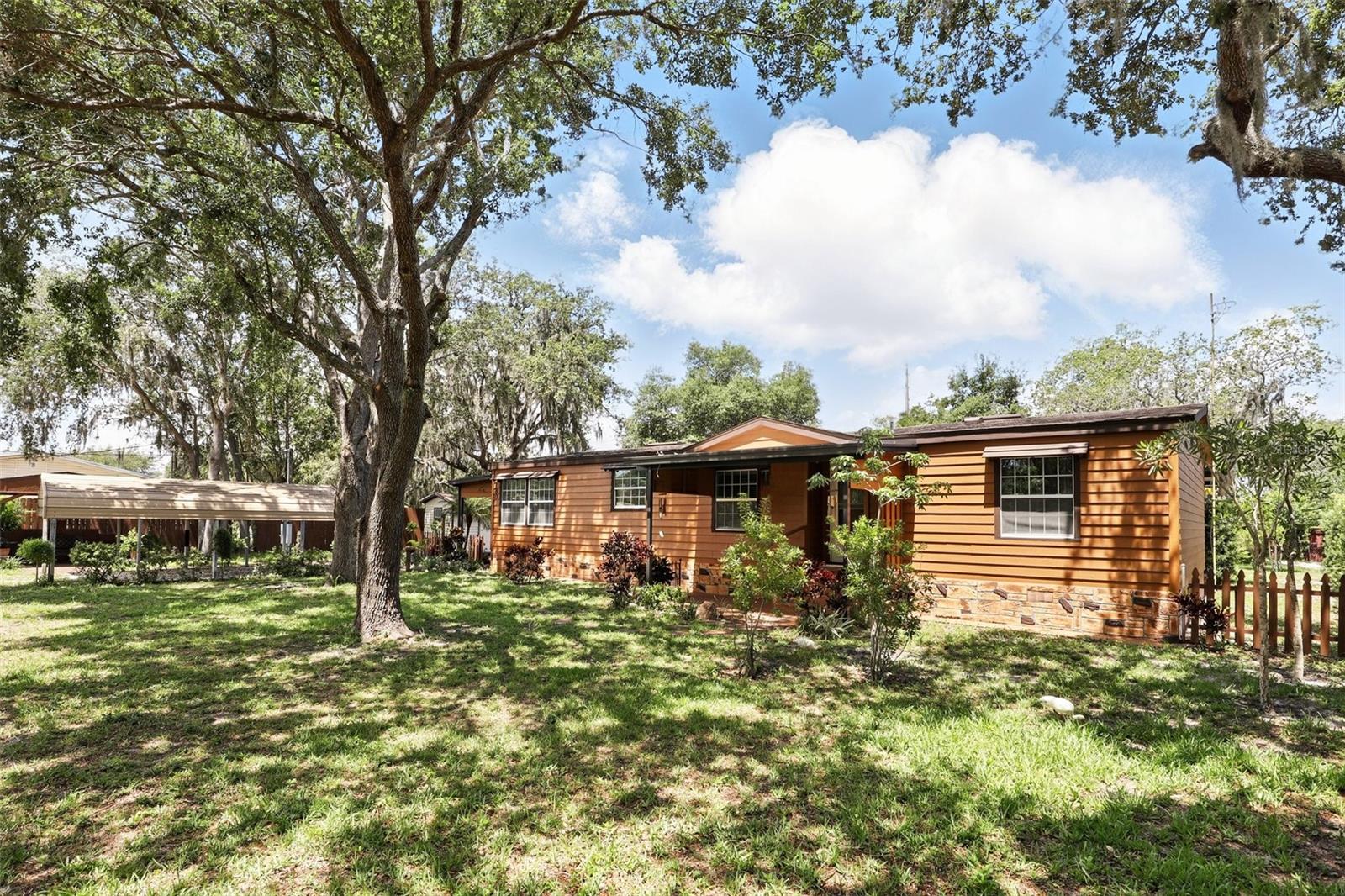180 RAINTREE COURT