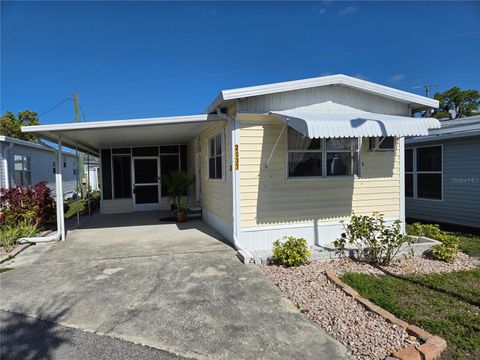 Photo of 2037 Champion Street, Sarasota, FL 34231 (MLS # A4673779)