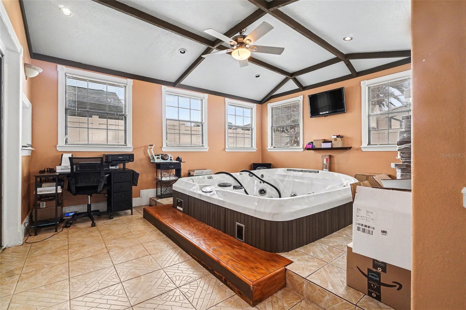 PIEDMONT PARK - Residential