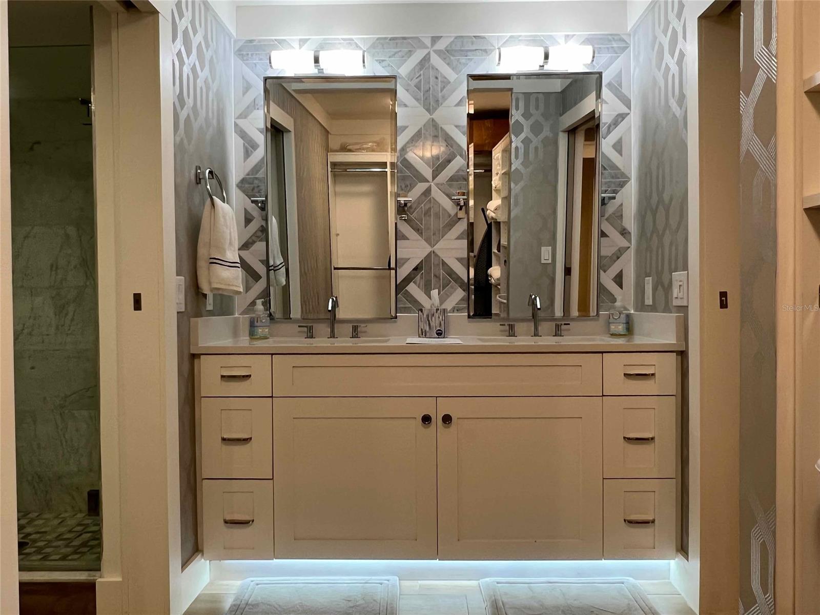 Moontide Condo - Residential