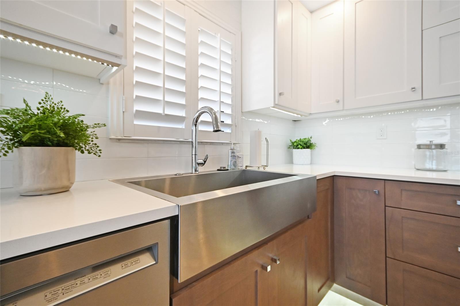 Moontide Condo - Residential