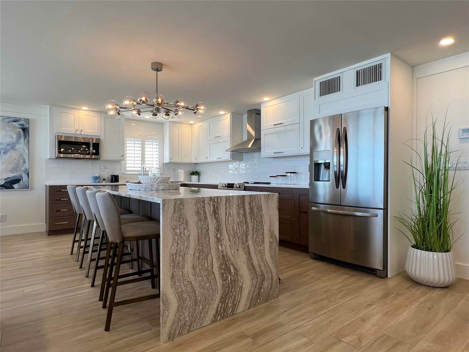 Moontide Condo - Residential