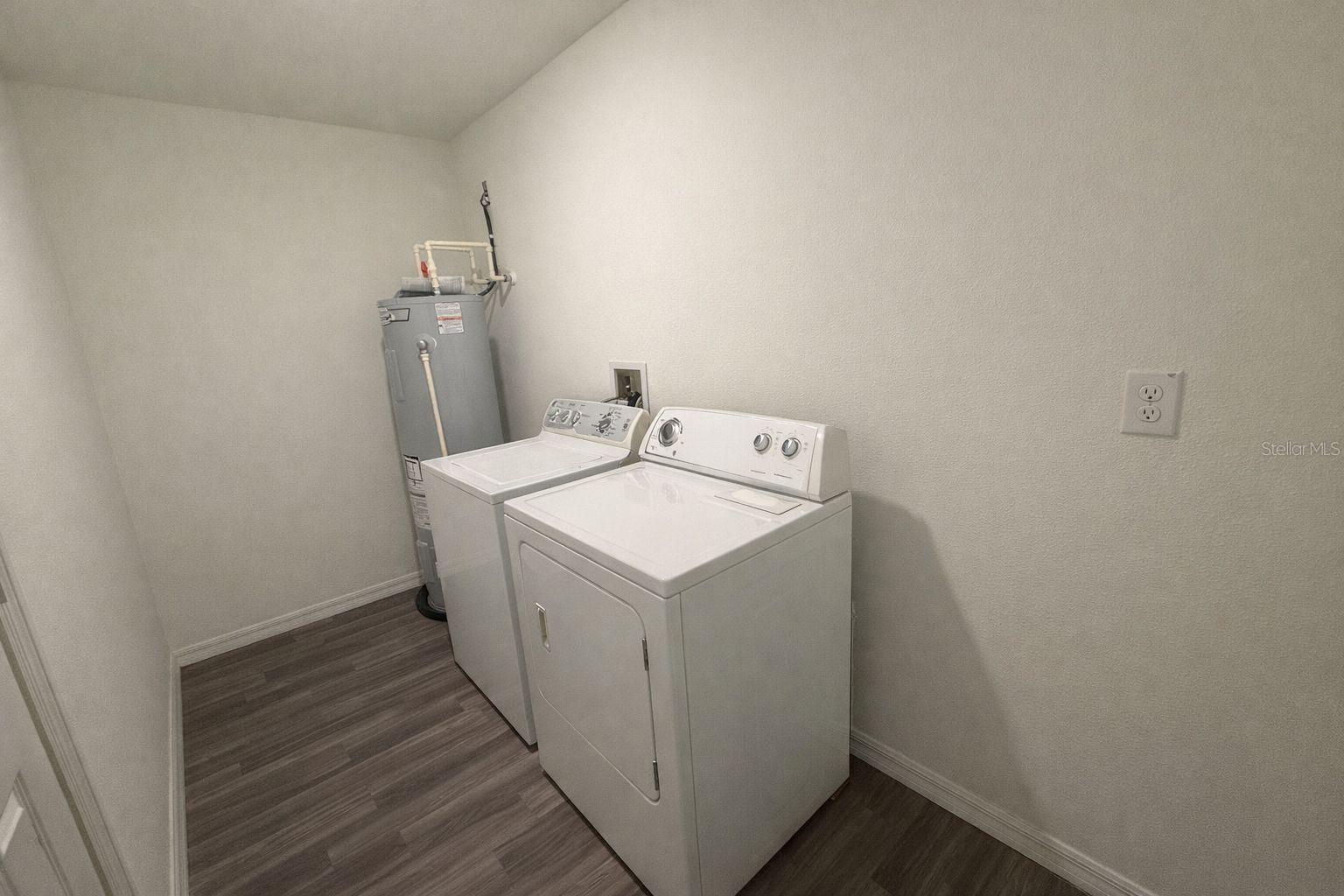 MARION OAKS UN 04 - Residential