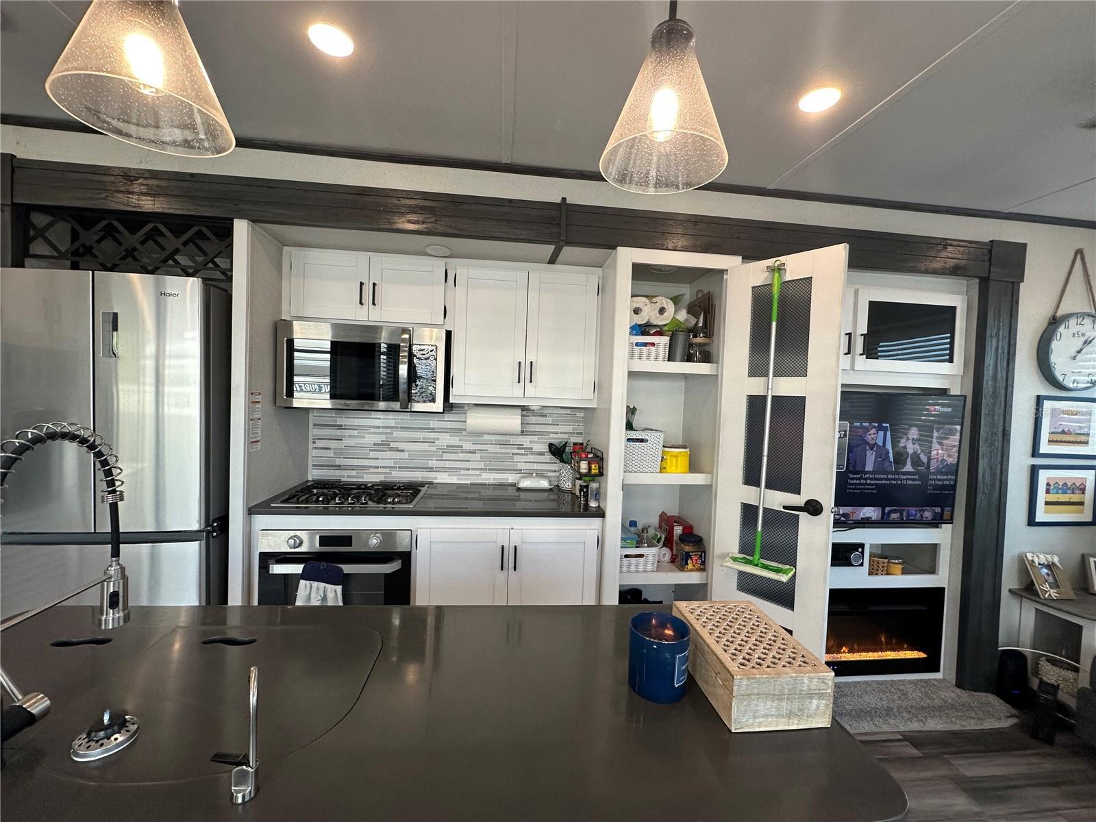 TROPIC ISLES CO-OP - Land