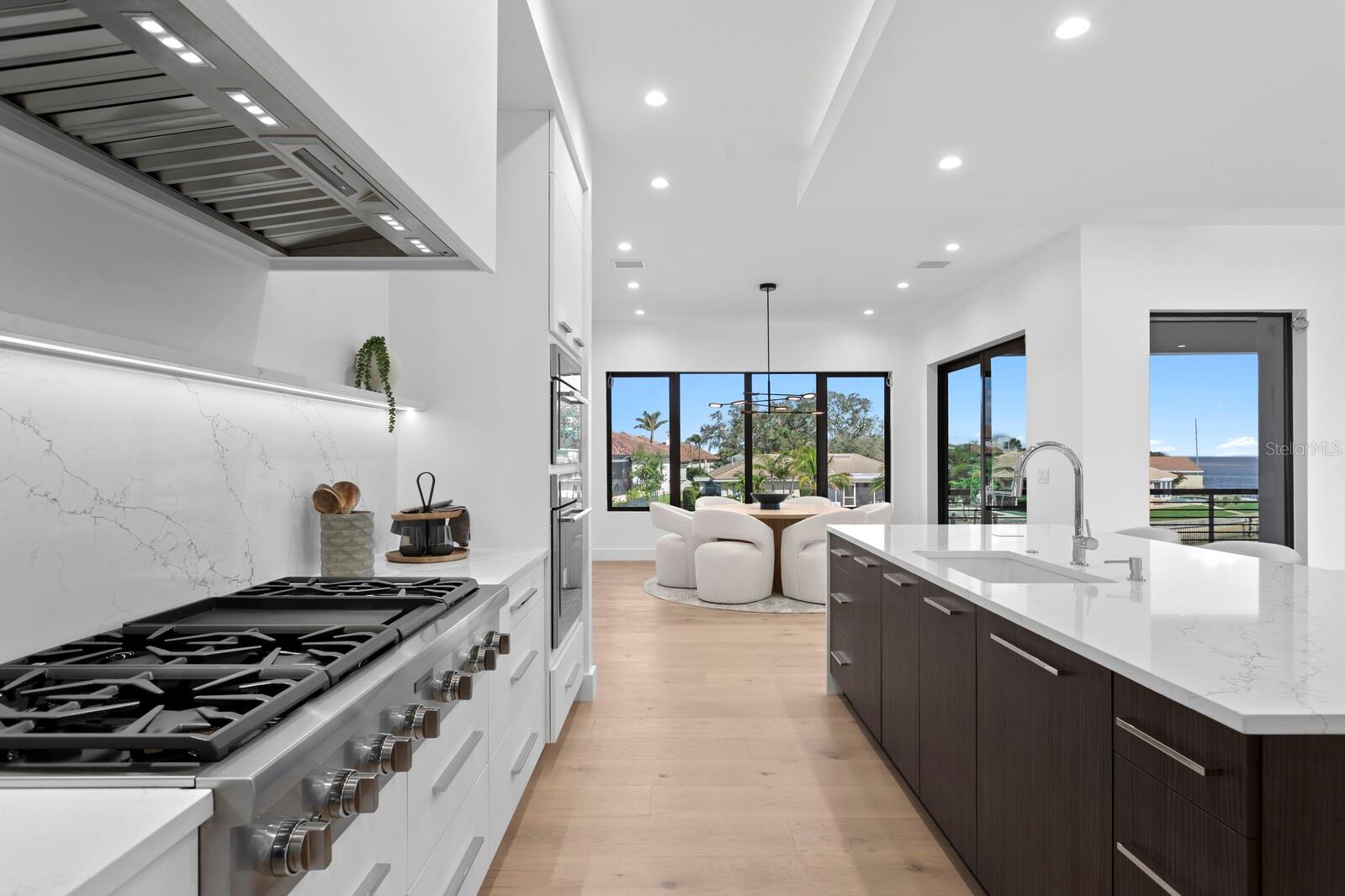 VENETIAN ISLES - Residential