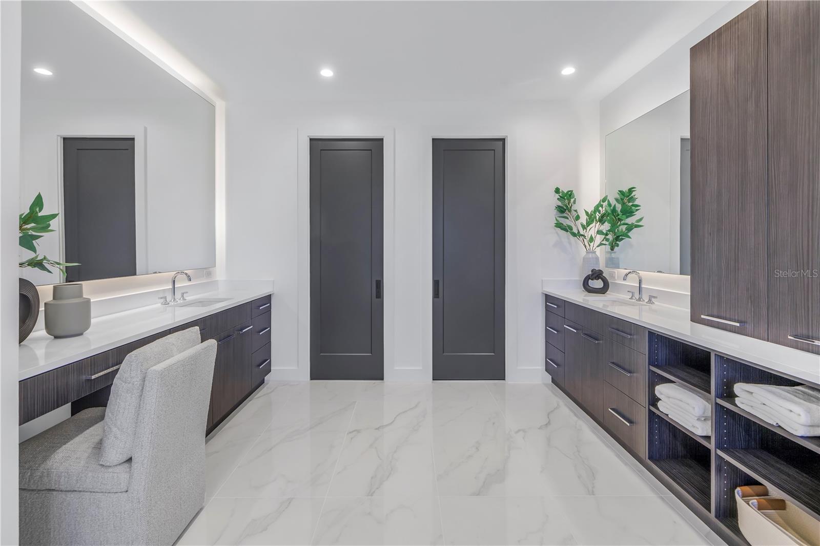 VENETIAN ISLES - Residential