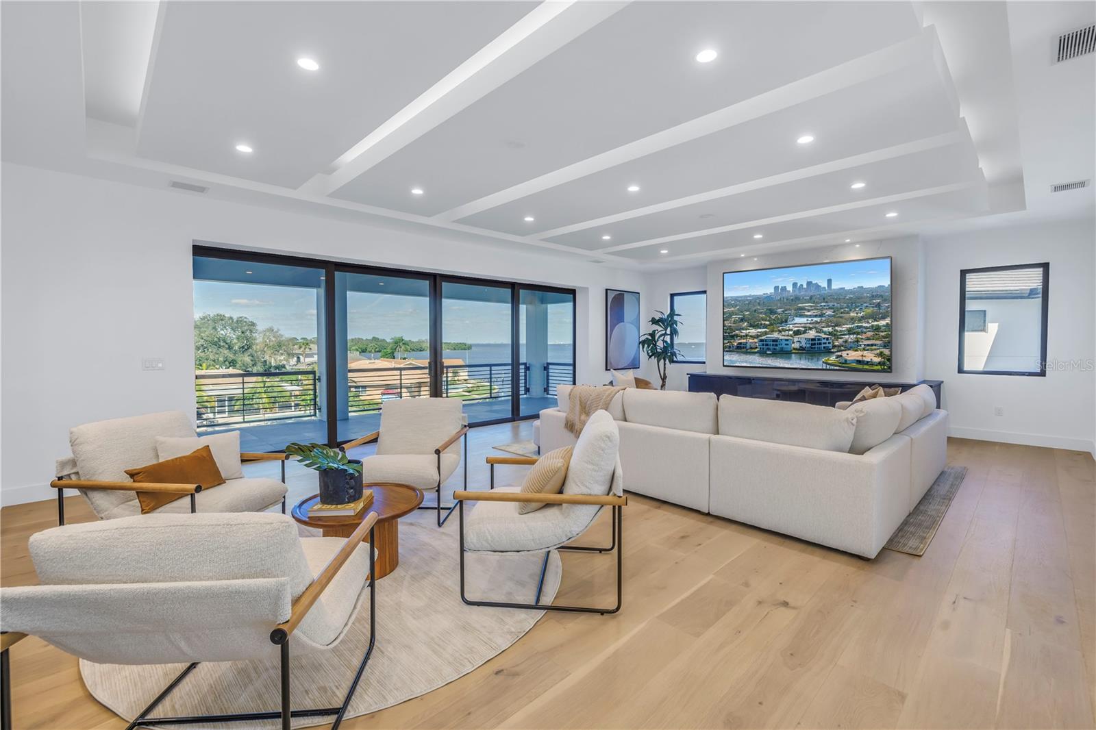 VENETIAN ISLES - Residential