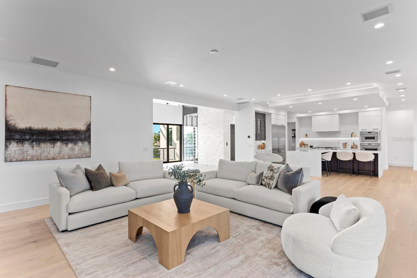 VENETIAN ISLES - Residential