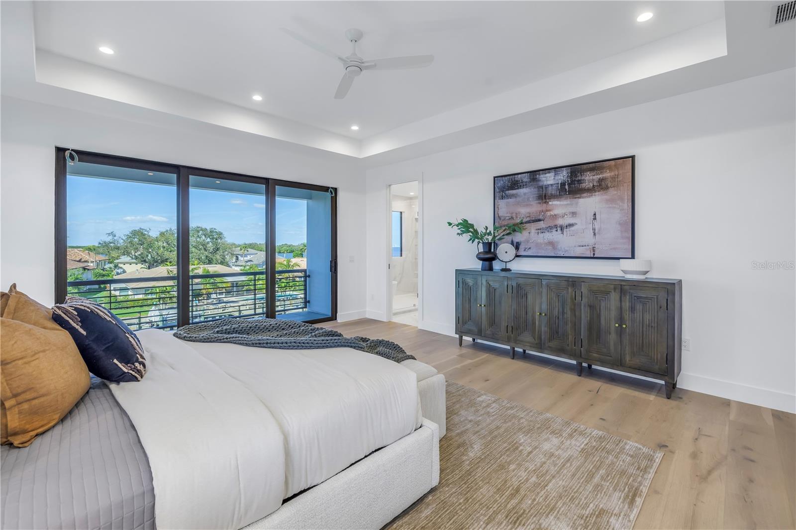 VENETIAN ISLES - Residential