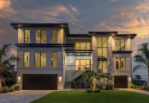 2081 MICHIGAN AVENUE NE ST PETERSBURG FL 33703