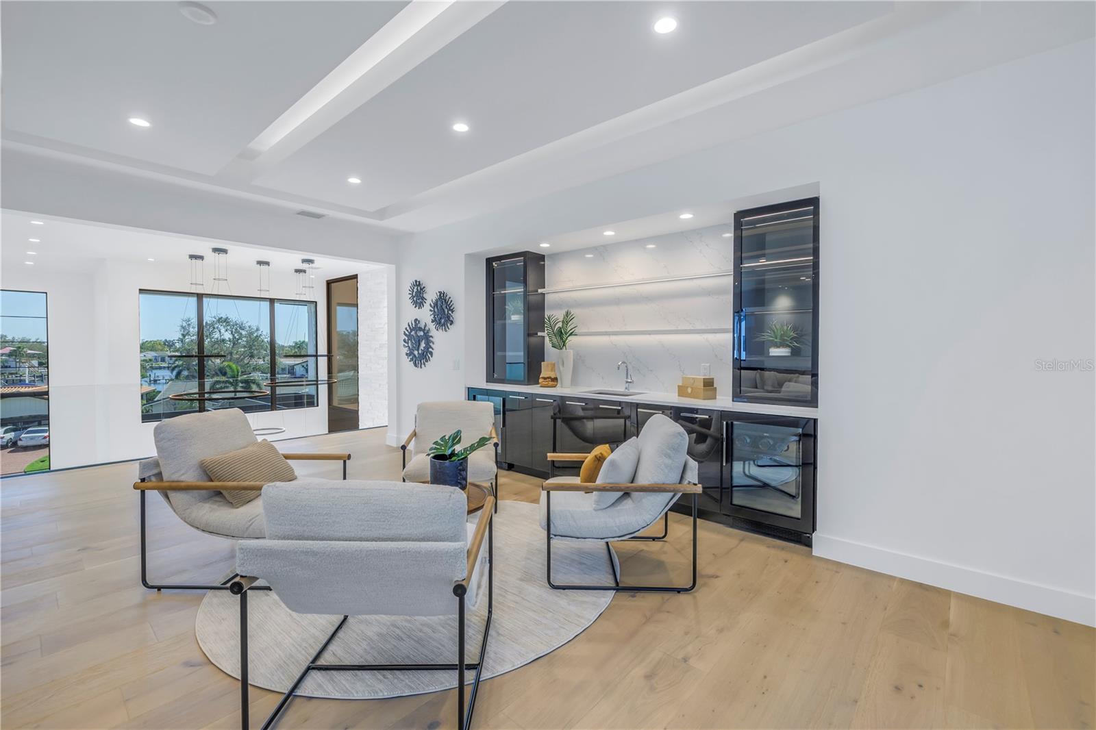 VENETIAN ISLES - Residential