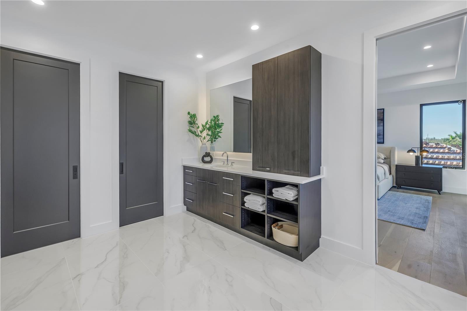 VENETIAN ISLES - Residential