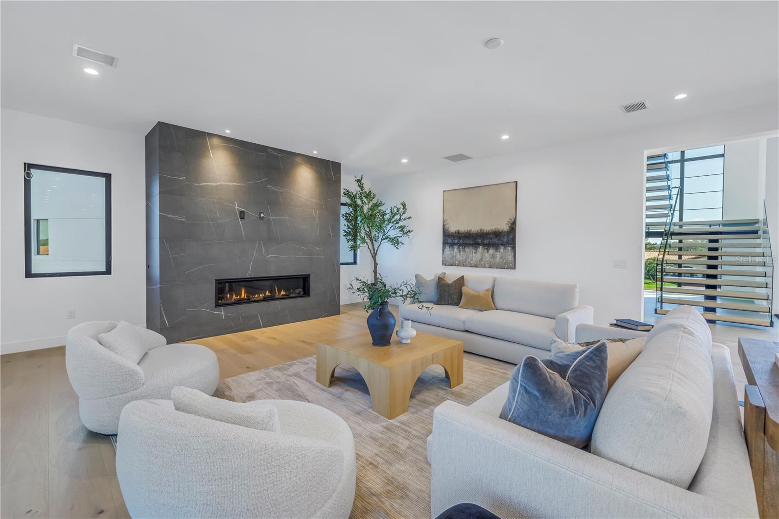 VENETIAN ISLES - Residential