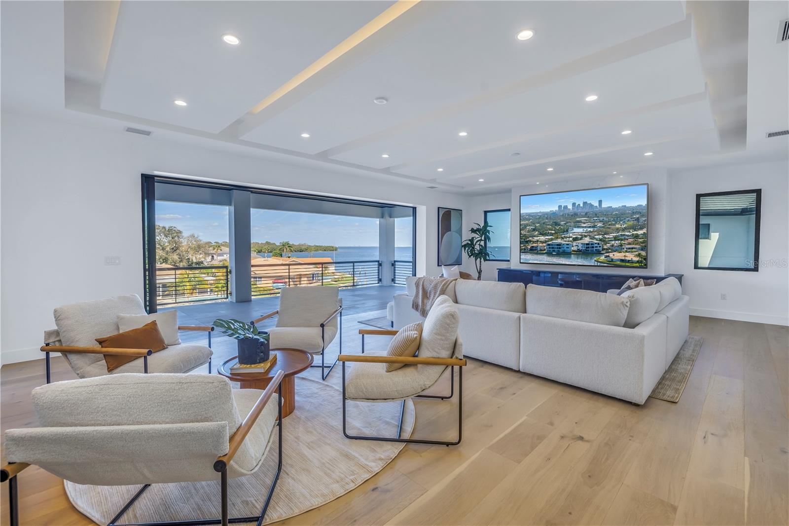 VENETIAN ISLES - Residential