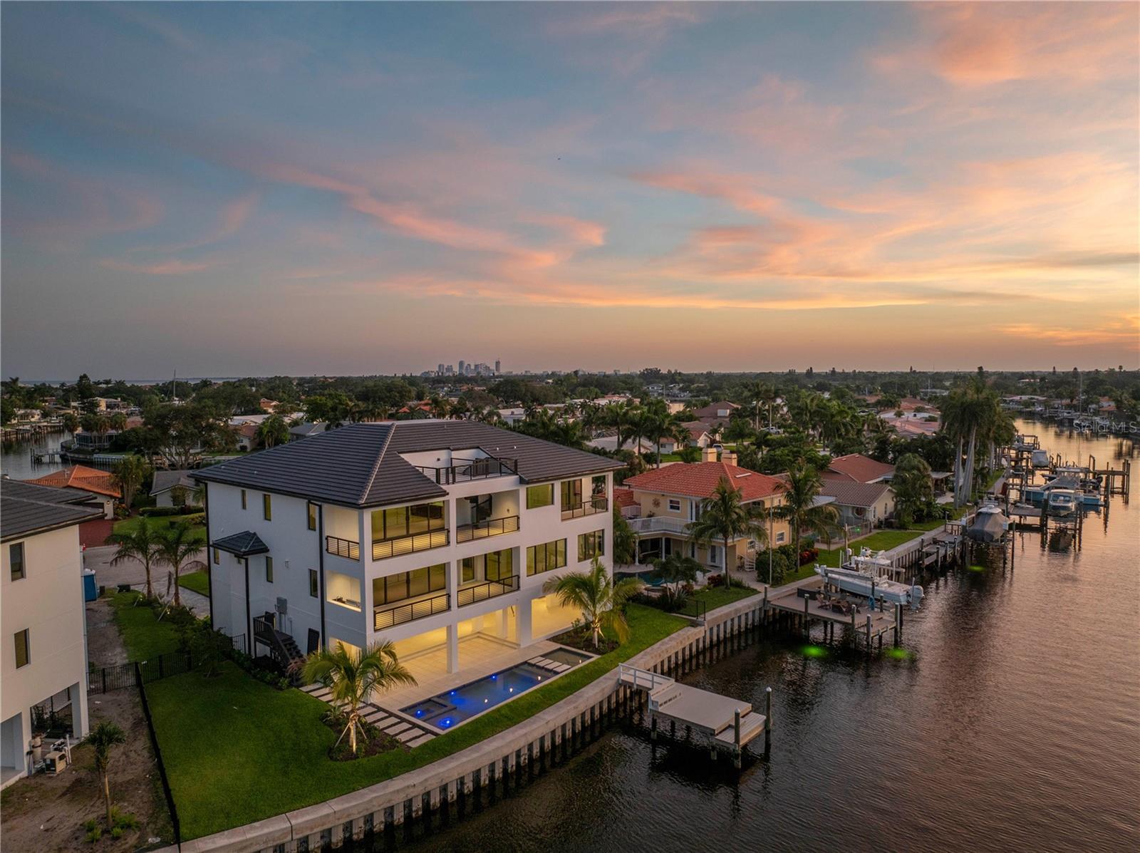 VENETIAN ISLES - Residential
